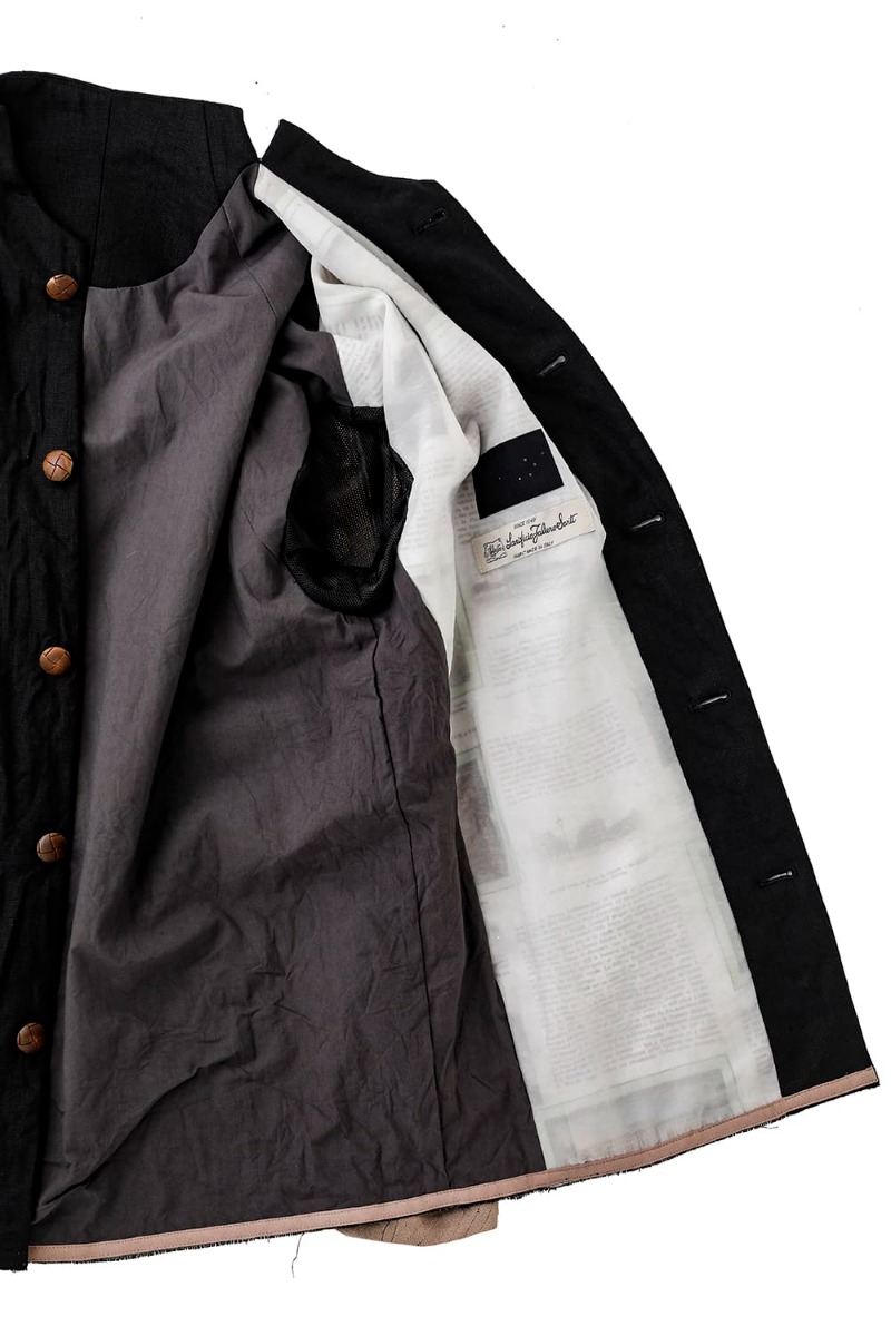 DEVOA 23SS It can be used for a relatively long season if it is used according to the season. To be made with care to ensure that it can be worn for a good number of seasons and years. JKK-BSKJ-Black×Beige Jacket Linen/Viscose/Cotton Black Beige CSC-DSH3-Stone-Gray Semi-High Neck Long Sleeve Sbin Cotton Jersey Stone Gray 3-001