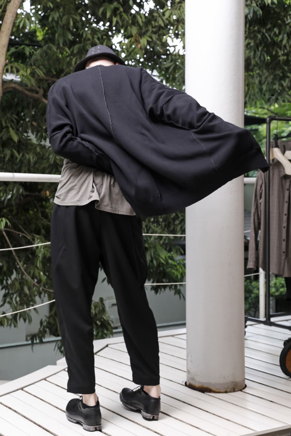 DEVOA 23SS PTK-NWCP Cropped pants mohair wool 2-004