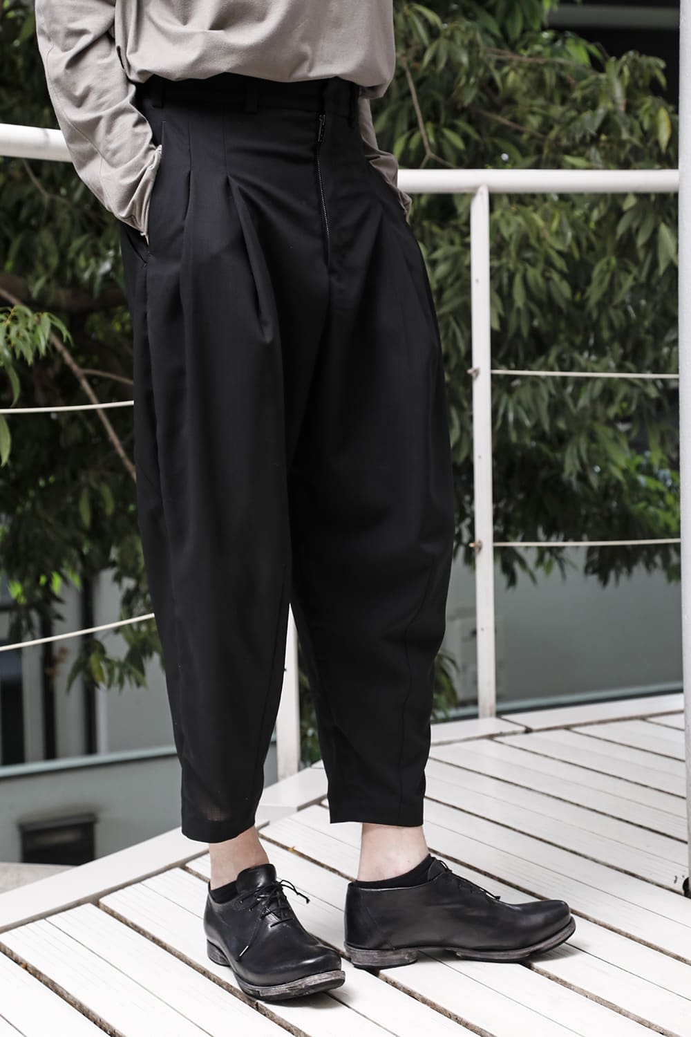 DEVOA 23SS PTK-NWCP Cropped pants mohair wool 2-001
