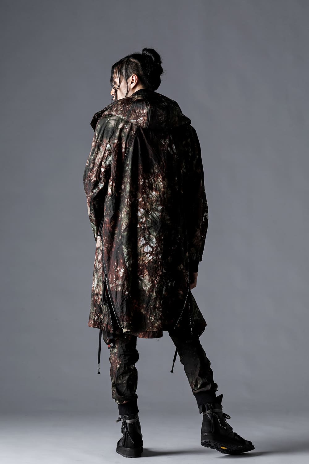 D.HYGEN 23SS Uneven Dyed Nylon Oxford Coat Moss Black 1-003