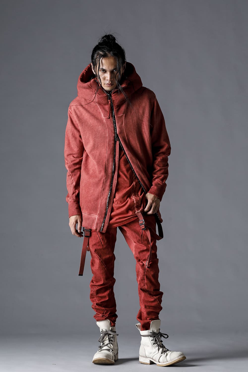 D.HYGEN(ディーハイゲン) 23SS (春夏) ST107-0123S ハイパーストレッチコットンデニムオーバーロックツイストカーブスリムパンツ 5-003