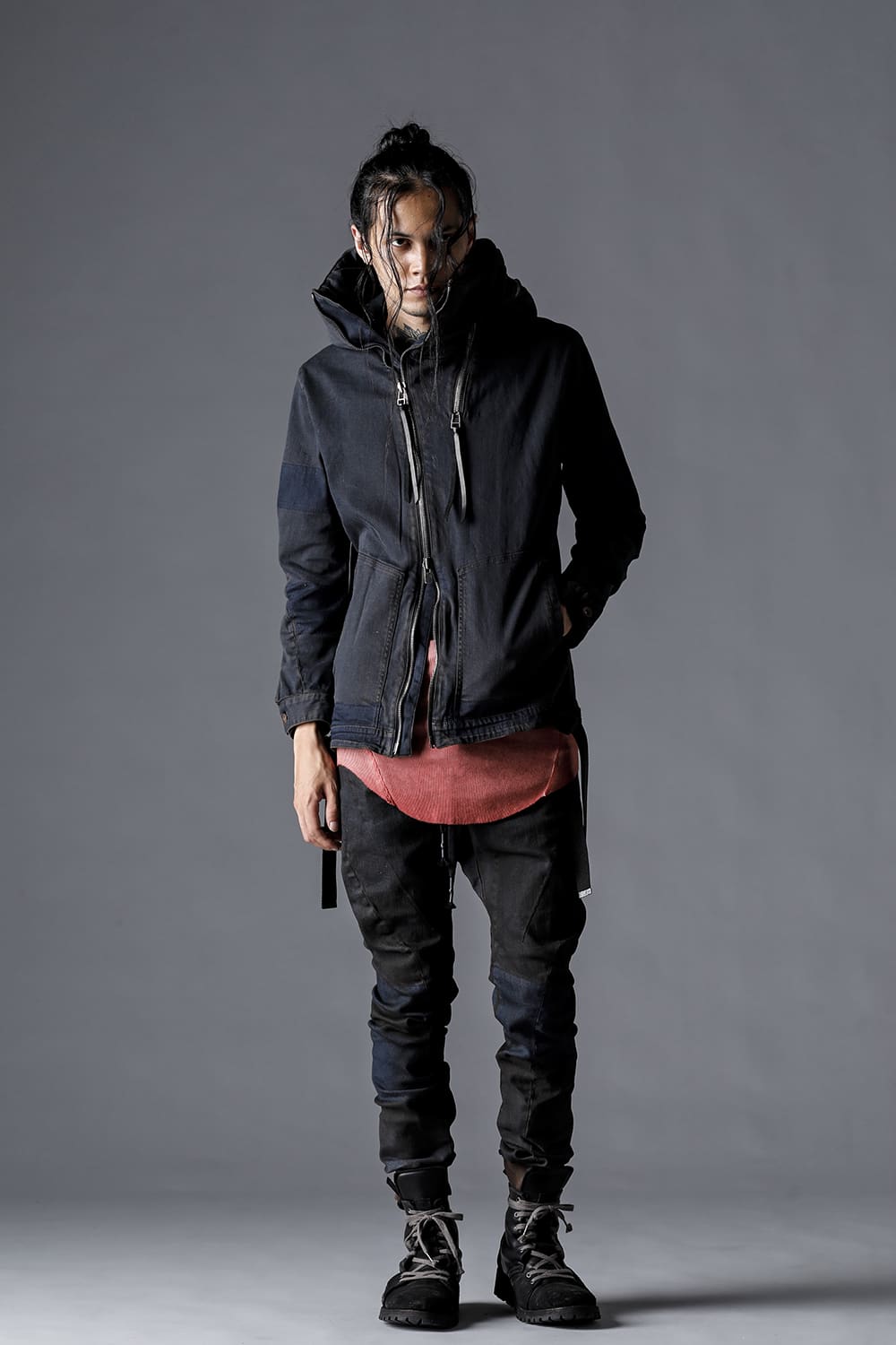 D.HYGEN(ディーハイゲン) 23SS(春夏) ST107-0323S マッド加工ストレッチデニムドロップクロッチジョグパンツ 3-001