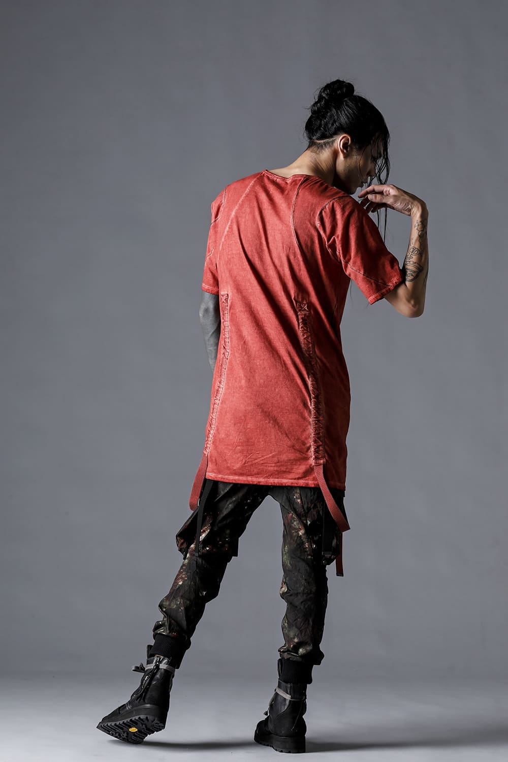 D.HYGEN 23SS Mud-Dyed Nylon Ox-Detachable Cargo Pocket Jog Trousers Moss Black 3-003