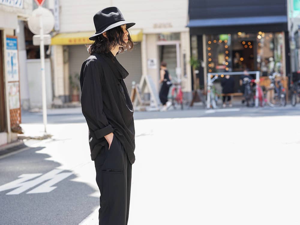 Yohji Yamamoto AW17 Drape Shirt Style 07