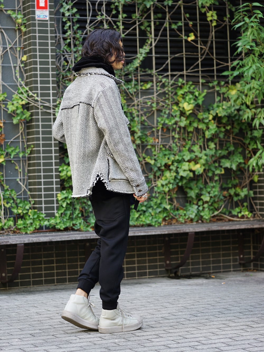 Song for the Mute Moth Print 4 Pocket Square Jacket x Moth Raglan Hoodie Styl-002