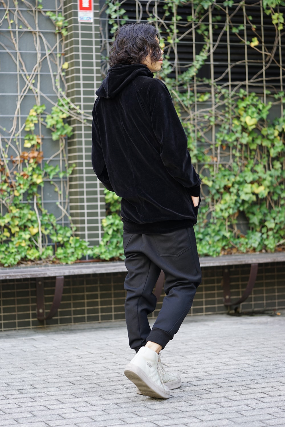 Song for the Mute Moth Print 4 Pocket Square Jacket x Moth Raglan Hoodie Styl-005