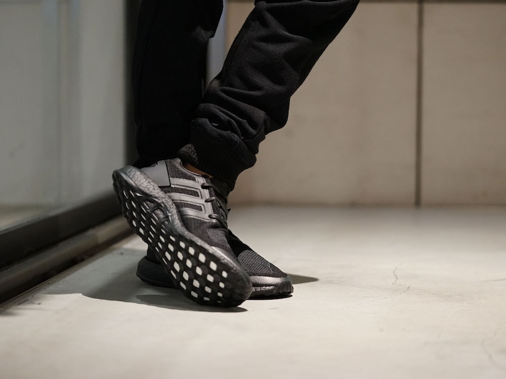 E-MA FASCINATE x The R Style 02 02