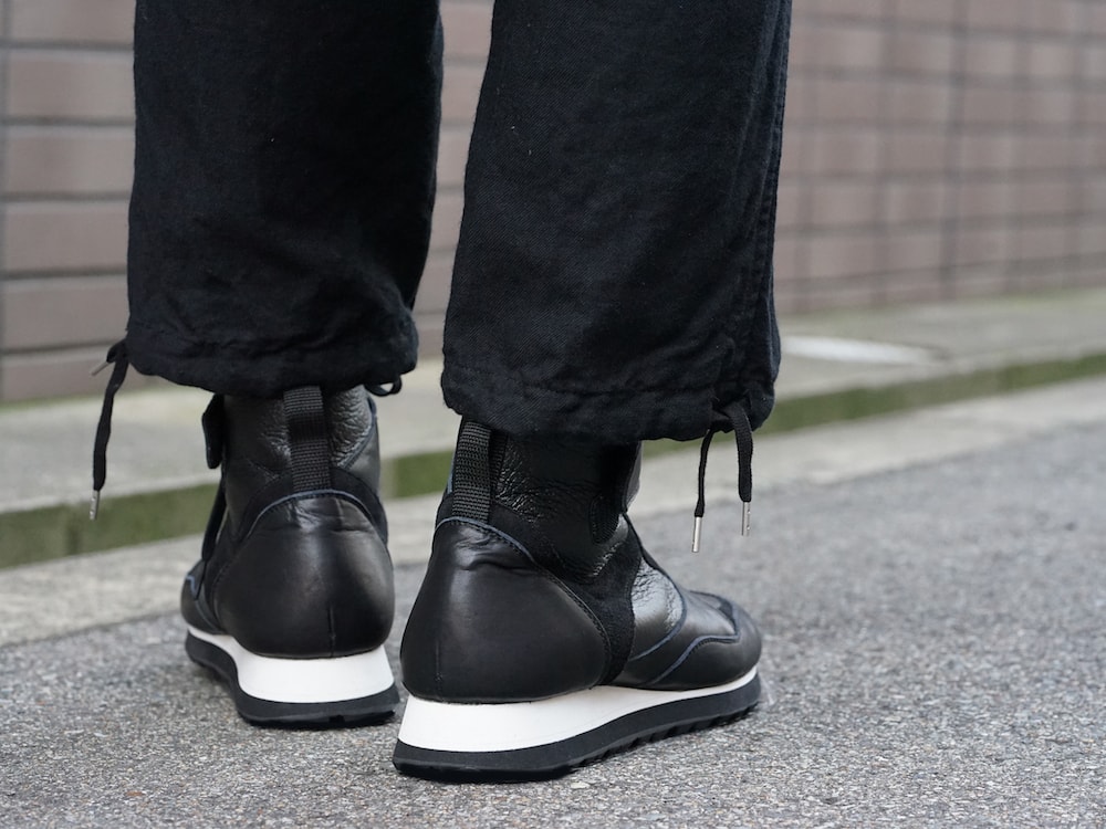 DEVOA High Neck Jacket Calf Leather Style  09