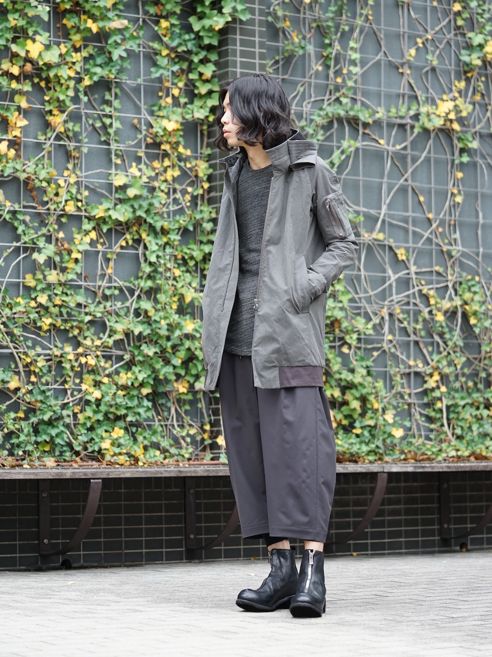 DEVOA SS18 Hooded Jacket Prince of Wales Check Khaki Gray 01