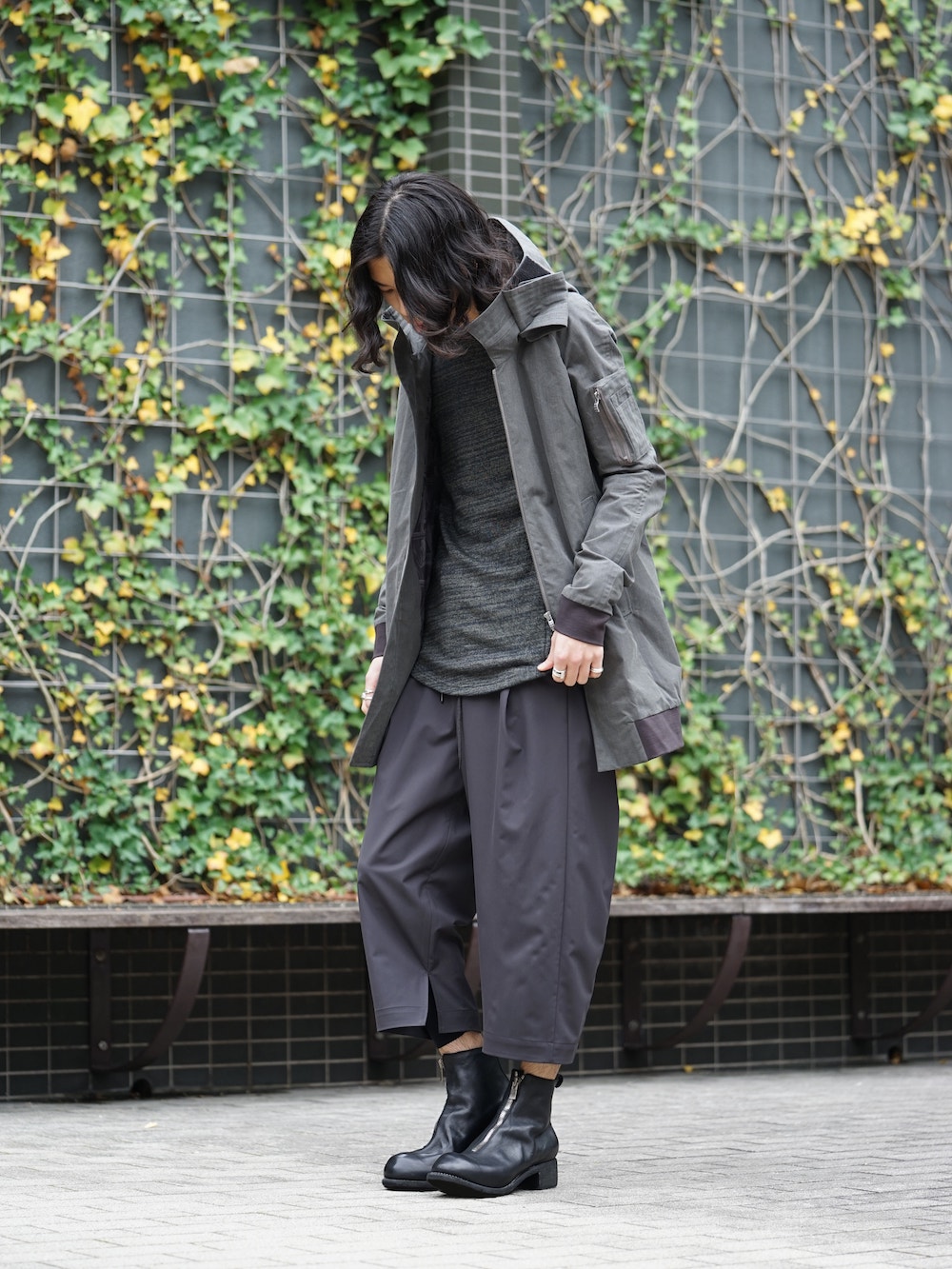 DEVOA SS18 Hooded Jacket Prince of Wales Check Khaki Gray 02