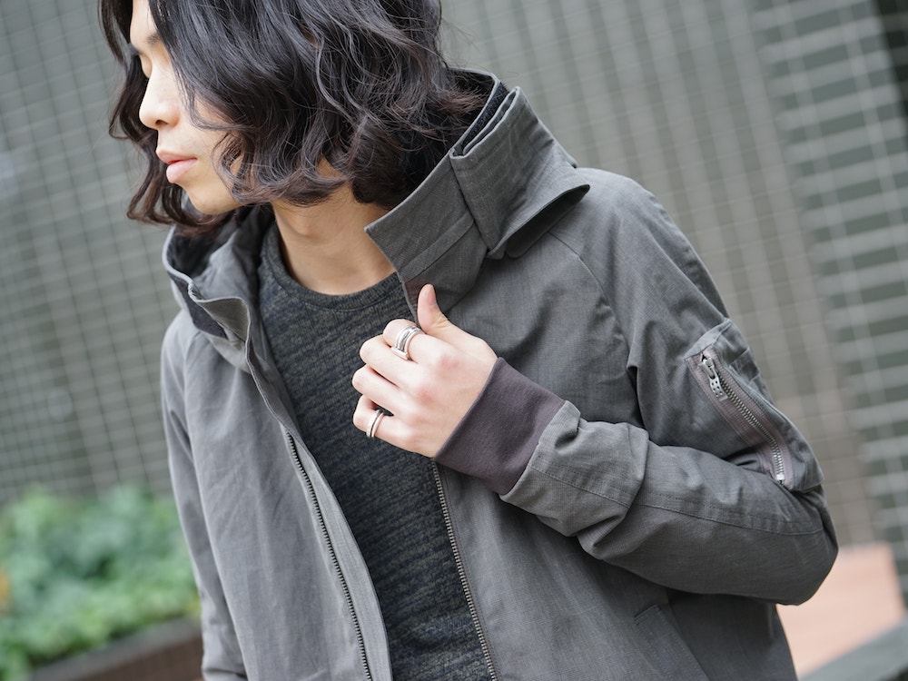 DEVOA SS18 Hooded Jacket Prince of Wales Check Khaki Gray 03