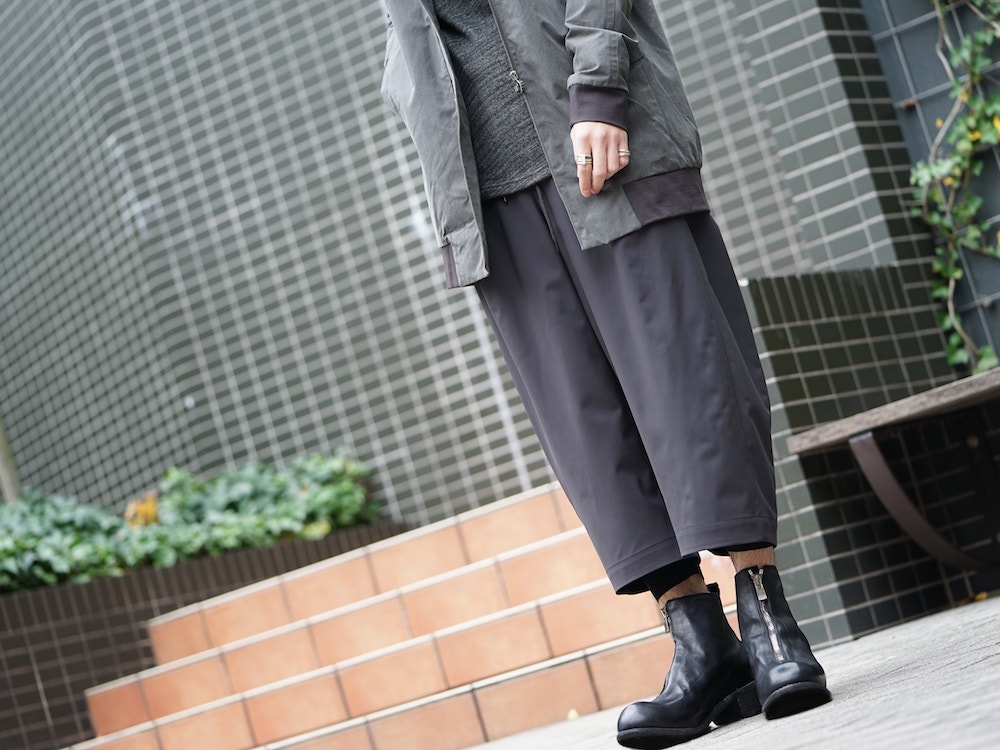 DEVOA SS18 Hooded Jacket Prince of Wales Check Khaki Gray 02