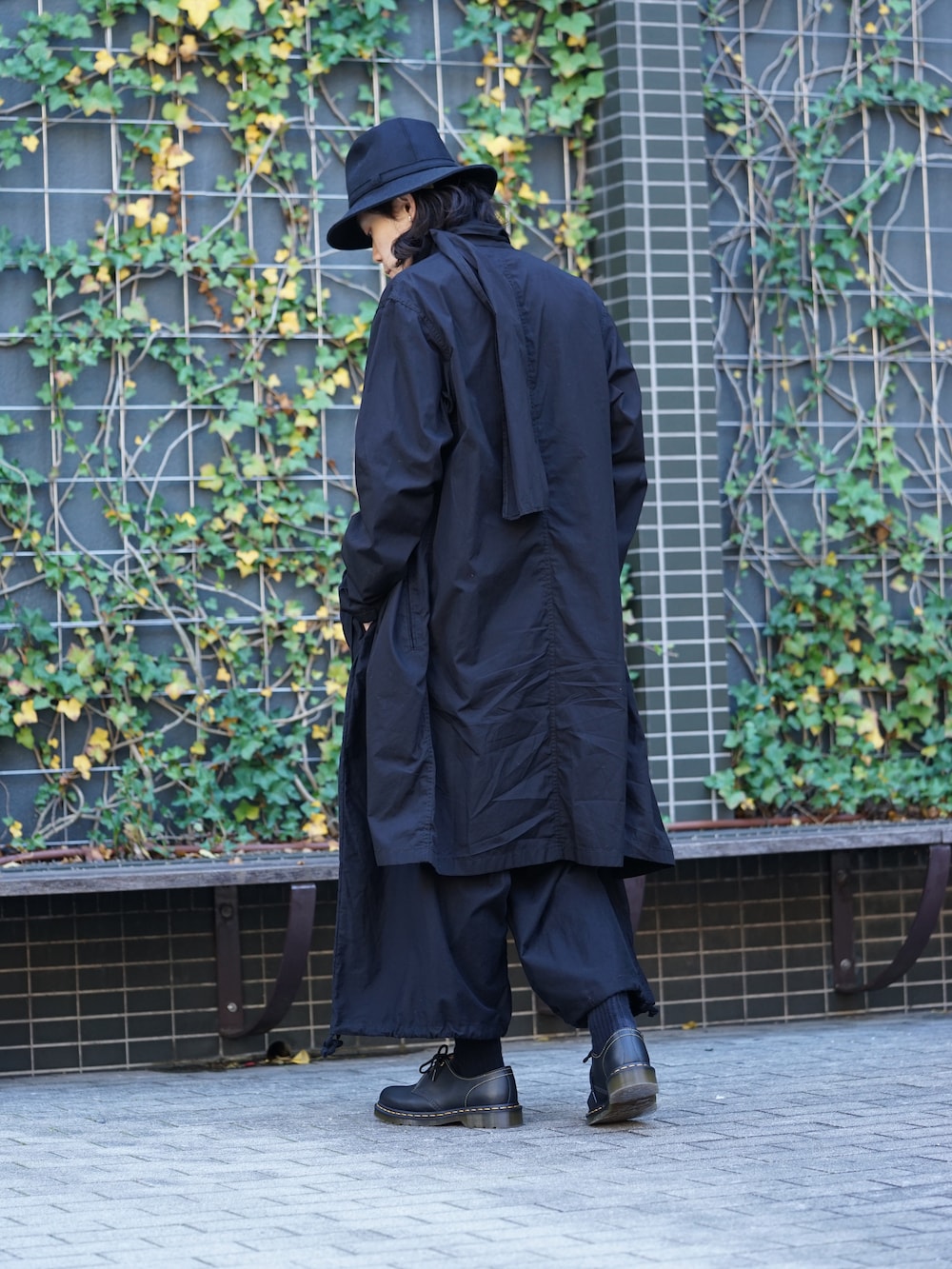 Yohji Yamamoto SS18 Dyed Coat with Stole Style 01