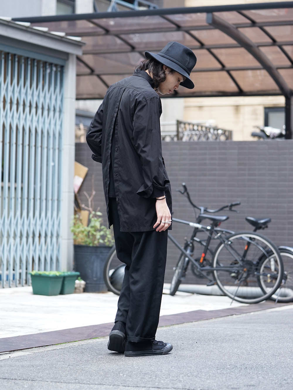 Yohji Yamamoto SS18 Dyed Coat with Stole Style 01