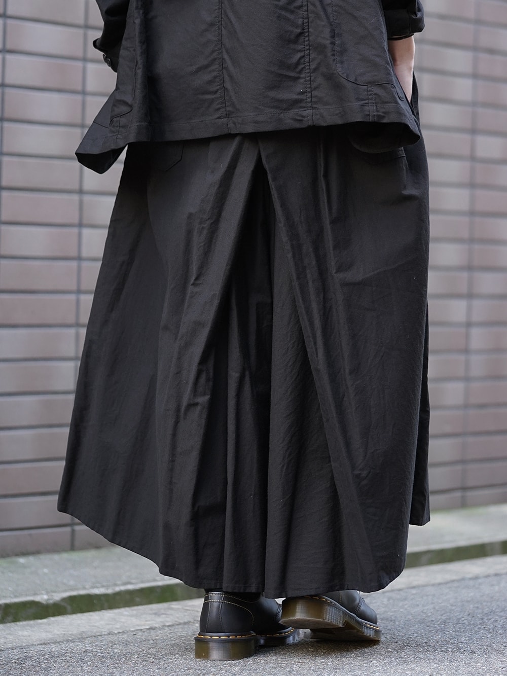 Yohji Yamamoto Single Outer Jacket and Hakama Pants 01