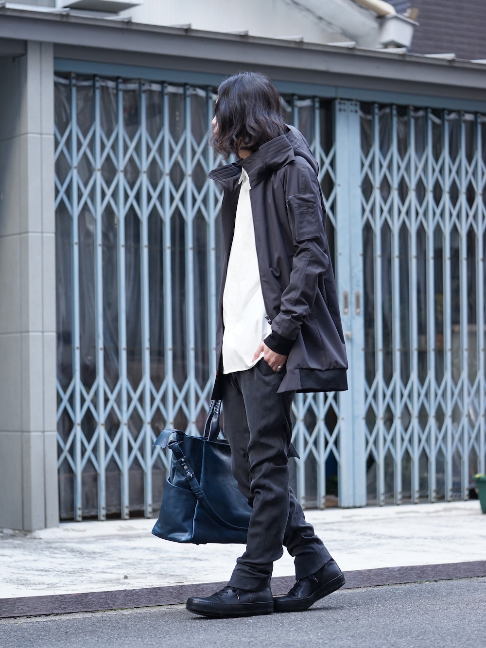 The Viridi-anne 18SS Lamb Hood Blouson Style 02