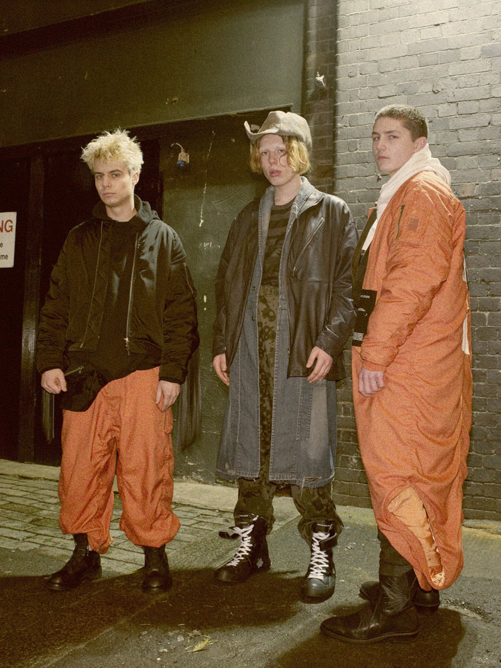 JULIUS 2018 Autumn Winter Collection Reservations Start! 01