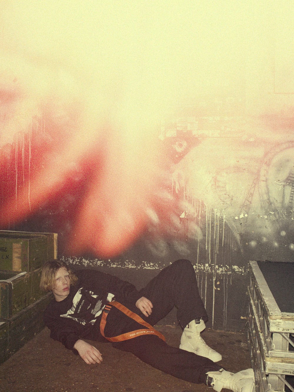 JULIUS 2018 Autumn Winter Collection Reservations Start! 01