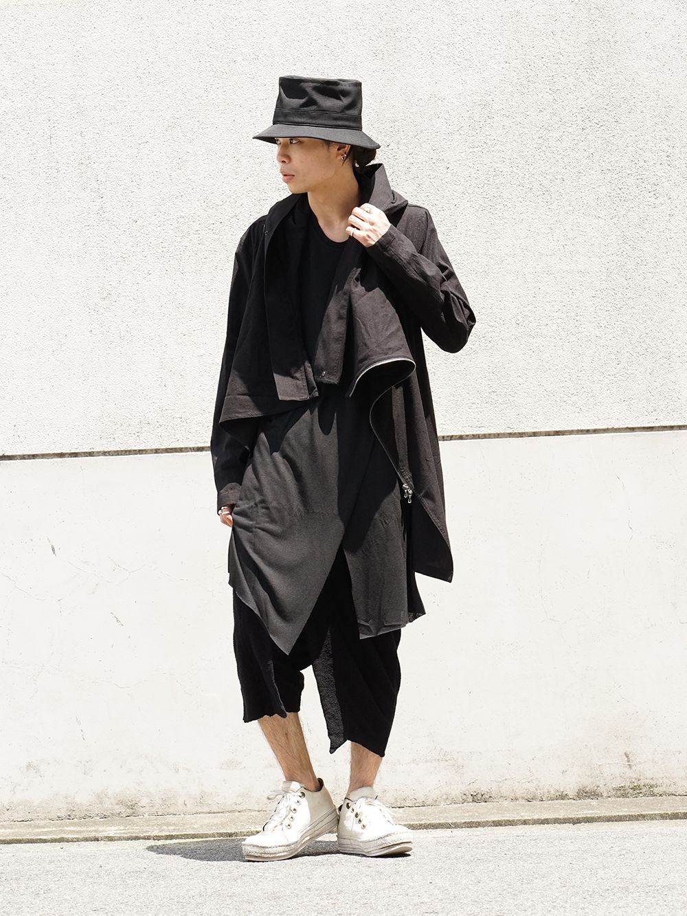 JULIUS 18Pre Fall Wrapping Hooded Coat Style - FASCINATE BLOG