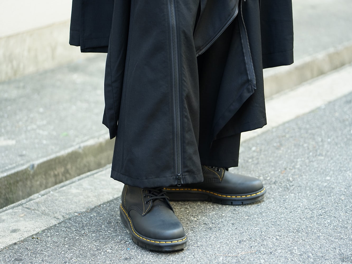 B Yohji Yamamoto Zip Design Coat and Pants Style 10