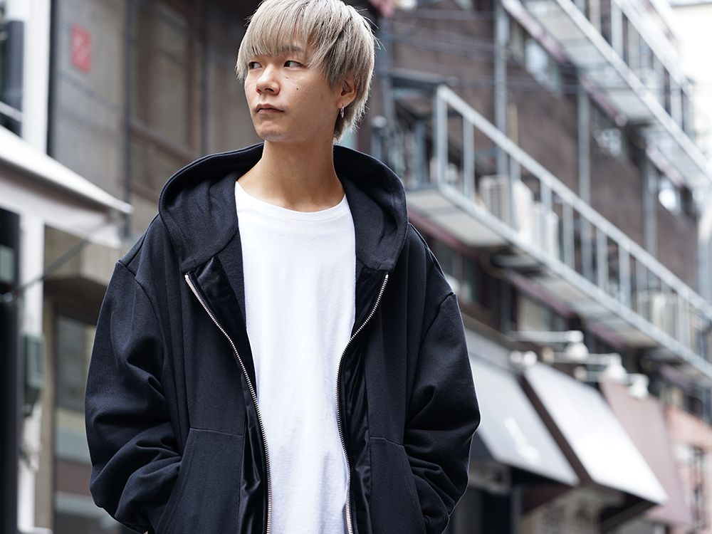 CAVIALE x Y-3 Monotone Mix Style - 2-001