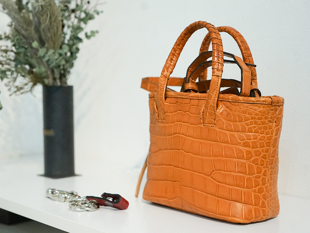Cornelian Taurus Crocodile Leather Order Event Start!! - 1-007