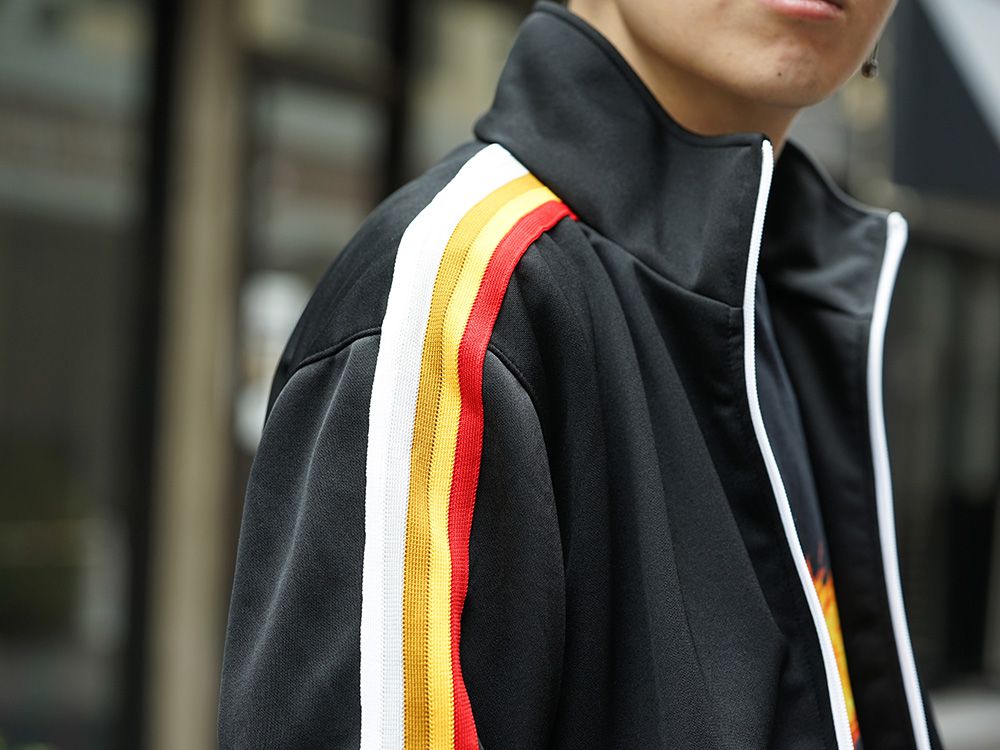 ブログタイトル - 2-002