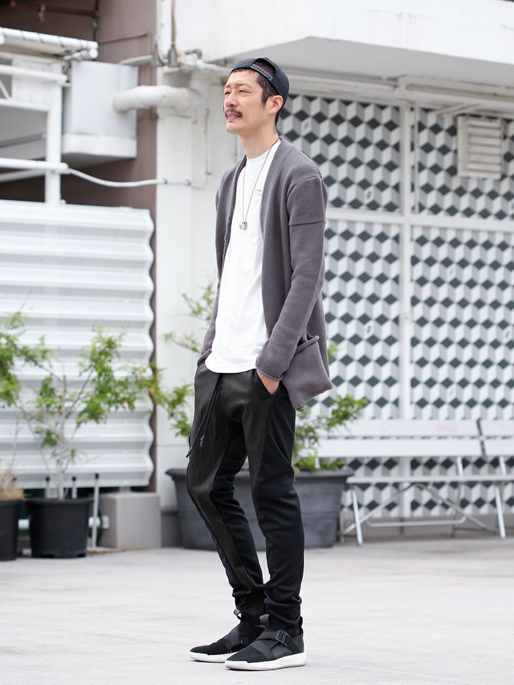 .LOGY kyoto 19SS [ RIPVANWINKLE×The Viridi-anne ] BACK PRINT-T STYLING! - 1-001