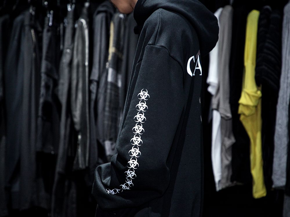 CAVIALE x The R LIMITED HOODIE Styling - 2-002