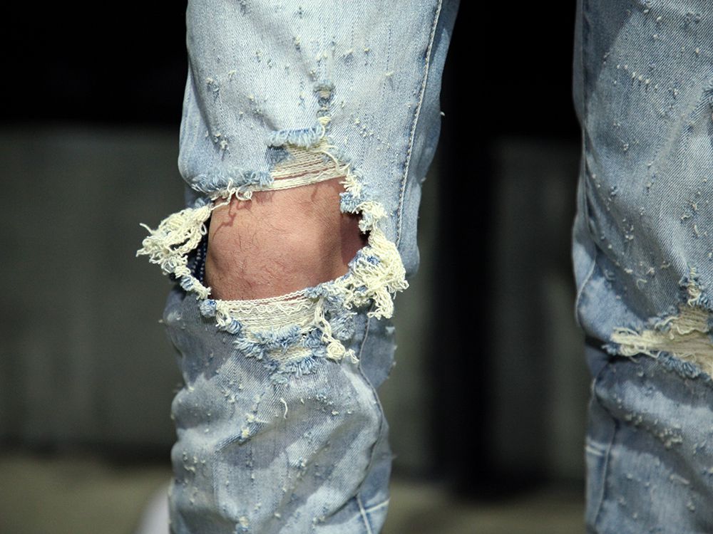 CAVIALE x The R LIMITED HOODIE Styling - 3-003