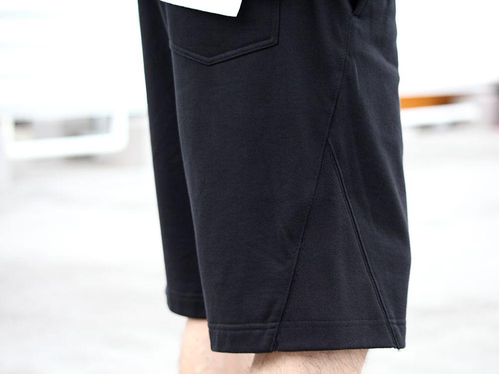 ブログタイトル - 3-003