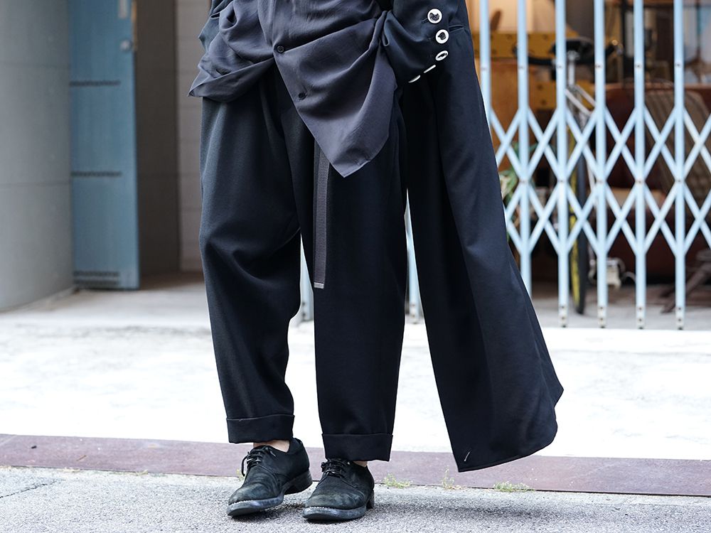 Yohji Yamamoto White Button Deformed collar Jacket Style - 3-002