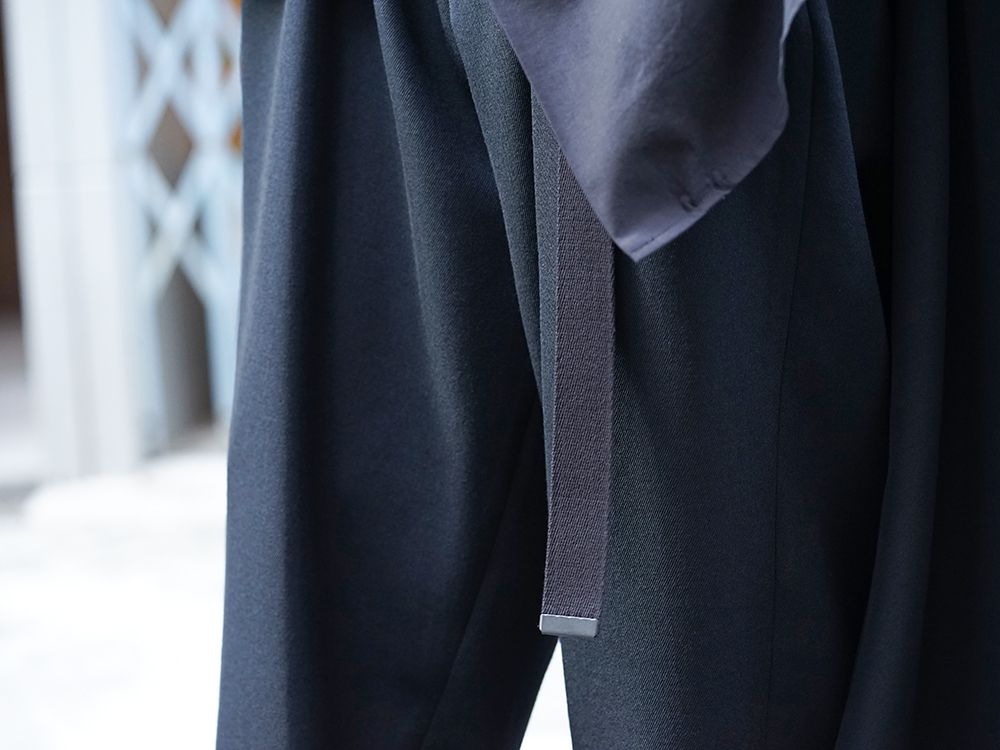 Yohji Yamamoto White Button Deformed collar Jacket Style - 3-004