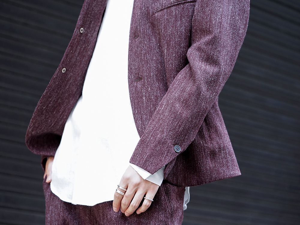 hannibal-camin-red-suit-style-20190826 - 2-005