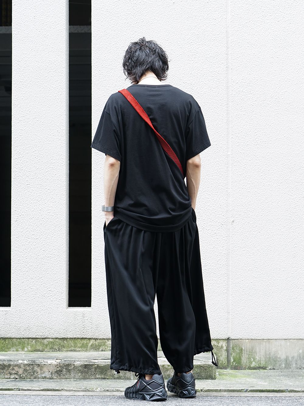 Yohji Yamamoto 19-20AW Style accented with accessories - 1-003
