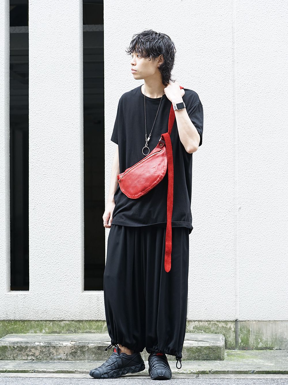Yohji Yamamoto 19-20AW Style accented with accessories - 3-005