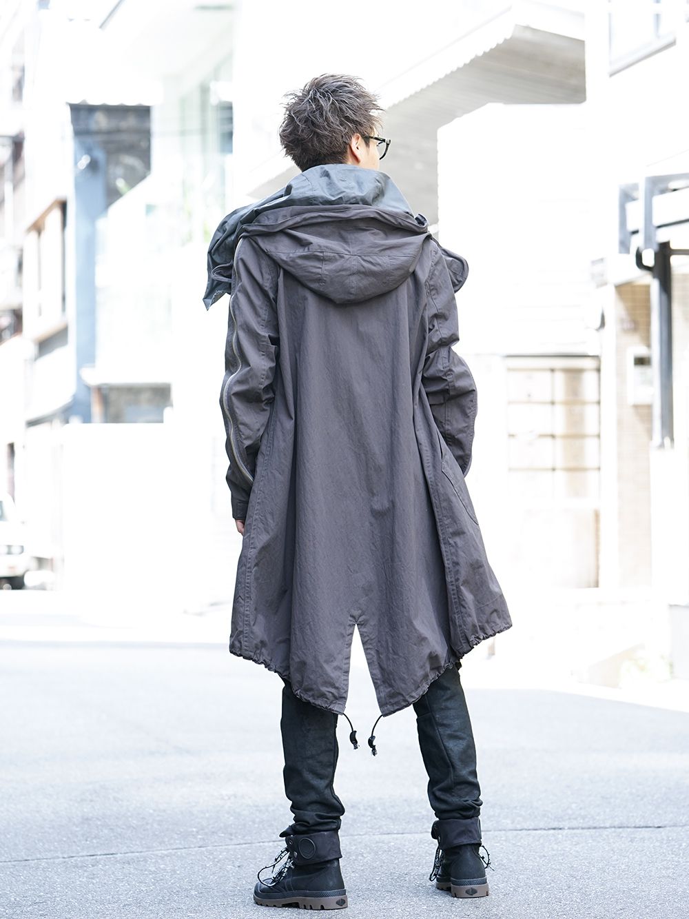 nude:masahiko maruyama × 11 by Boris Bidjan Saberi achromatic