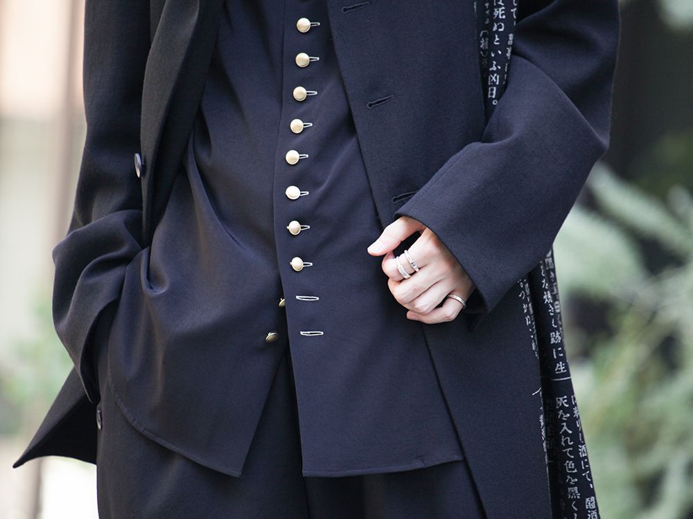 Yohji Yamamamoto 19-20AW Gold Button Accent Style - 2-004