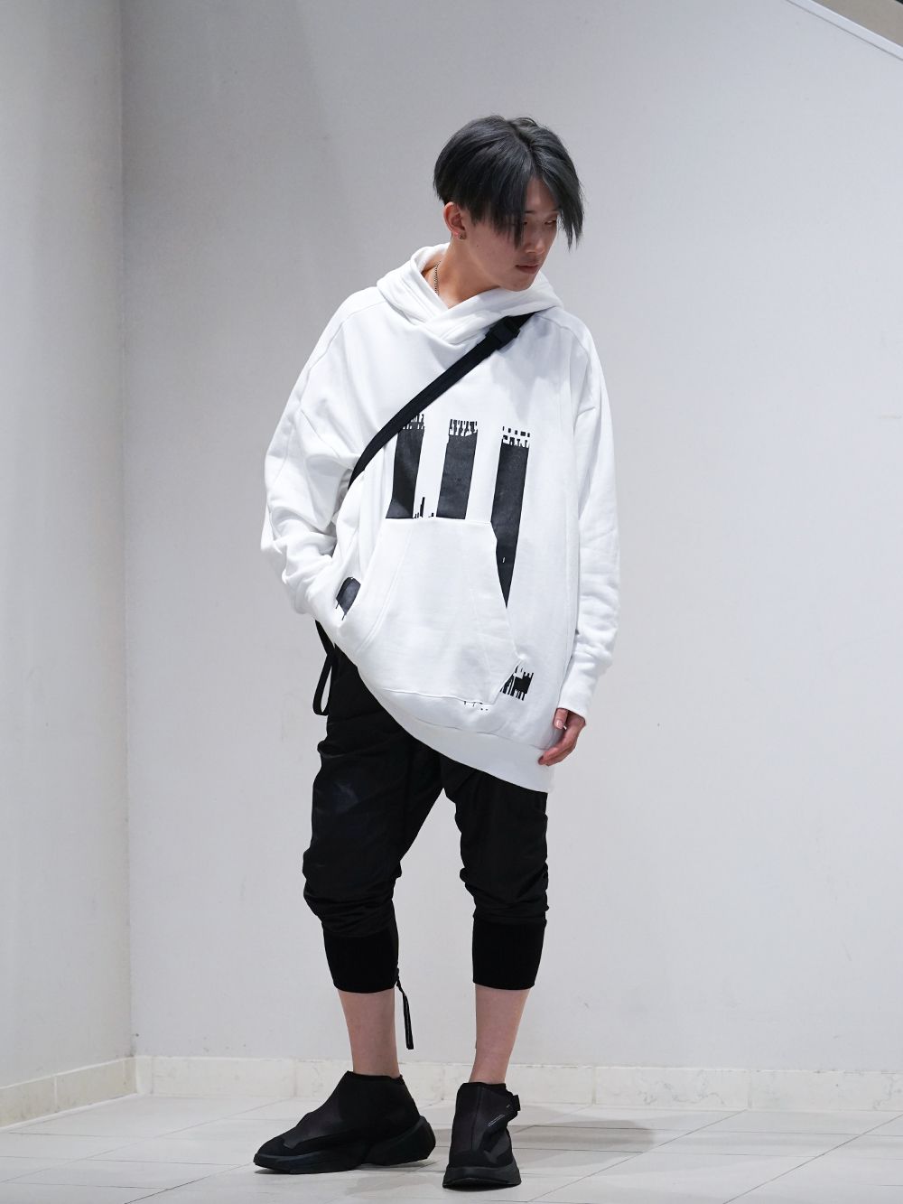 NILøS 19 Fall Winter Collection White Hoodie Styling!! - 1-001