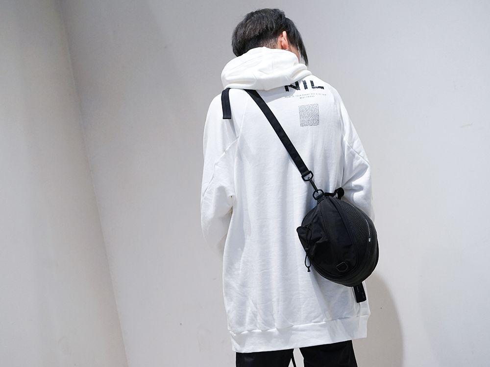 NILøS 19 Fall Winter Collection White Hoodie Styling!! - FASCINATE