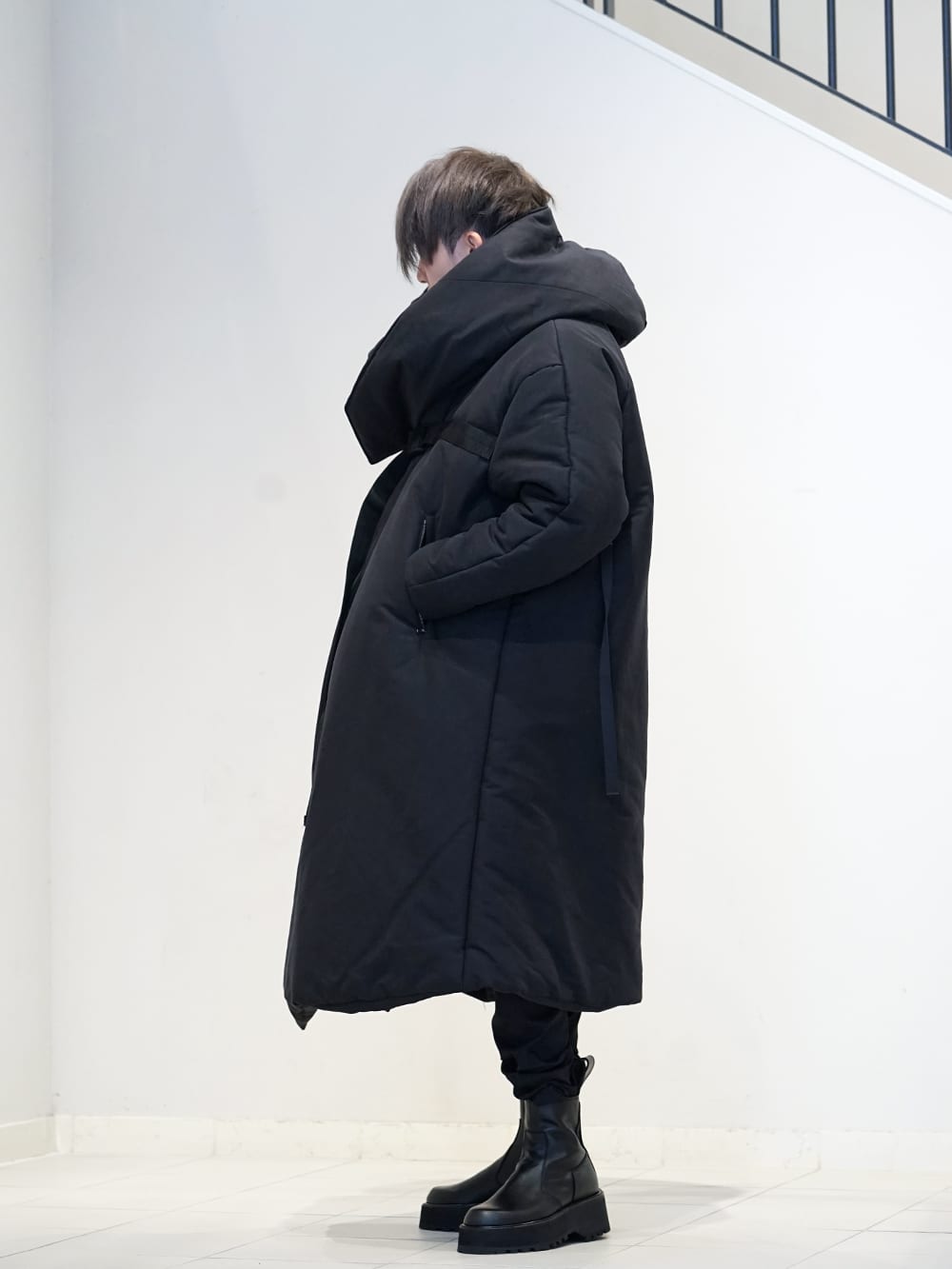 JULIUS 19 Fall Winter Collection HOODED OVERCOAT Styling!! - 1-002