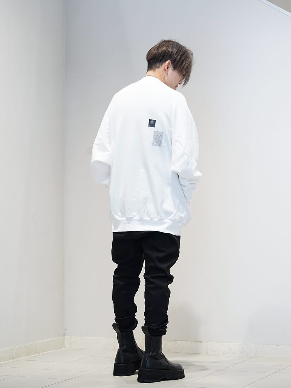 JULIUS 19 Fall Winter Collection HOODED OVERCOAT Styling!! - 3-003