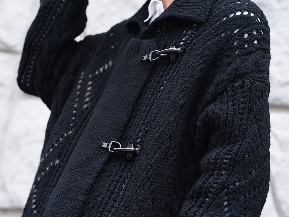 Yohji Yamamoto 19-20AW Style featuring a knitted coat - 2-004