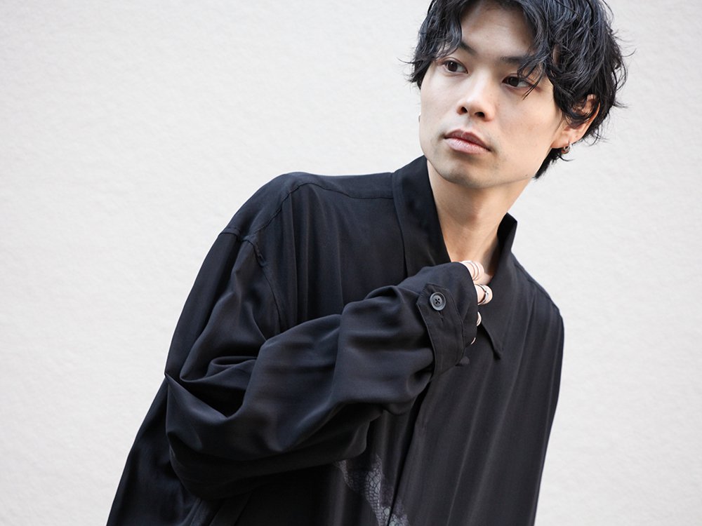 Yohji Yamamoto 19-20AW Snake woman Print Shirt coat Style - 2-002