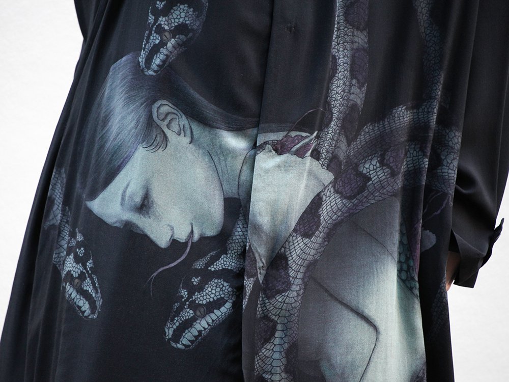 Yohji Yamamoto 19-20AW Snake woman Print Shirt coat Style - 2-004
