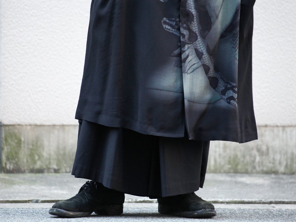 Yohji Yamamoto 19-20AW Snake woman Print Shirt coat Style - 3-003