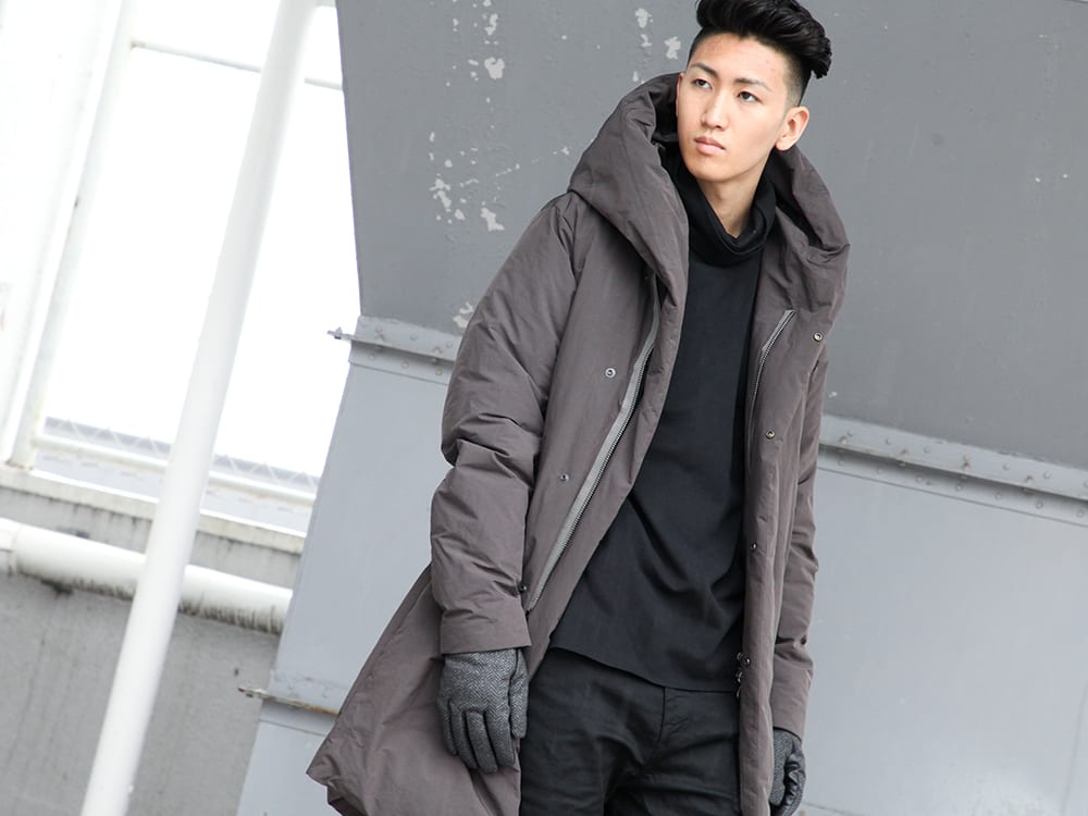 LOGY kyoto ATTACHMENT Pe Ny Peachskin hooded down coat STYLE