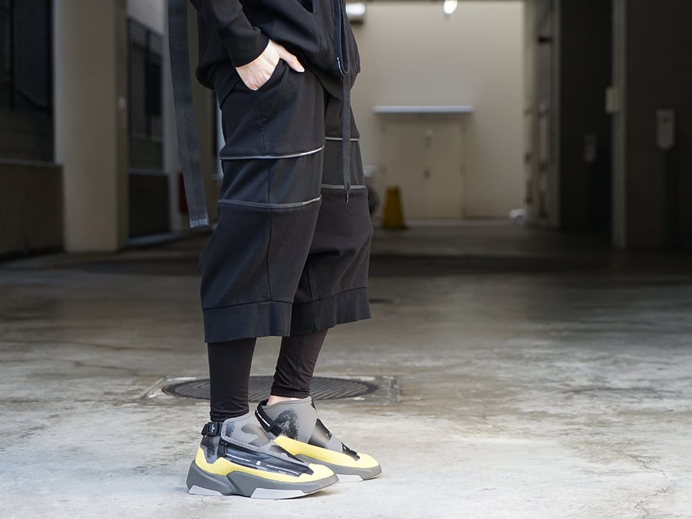 NILøS 20ss Flexibility ZIP Set up Black Styling !! - 4-005
