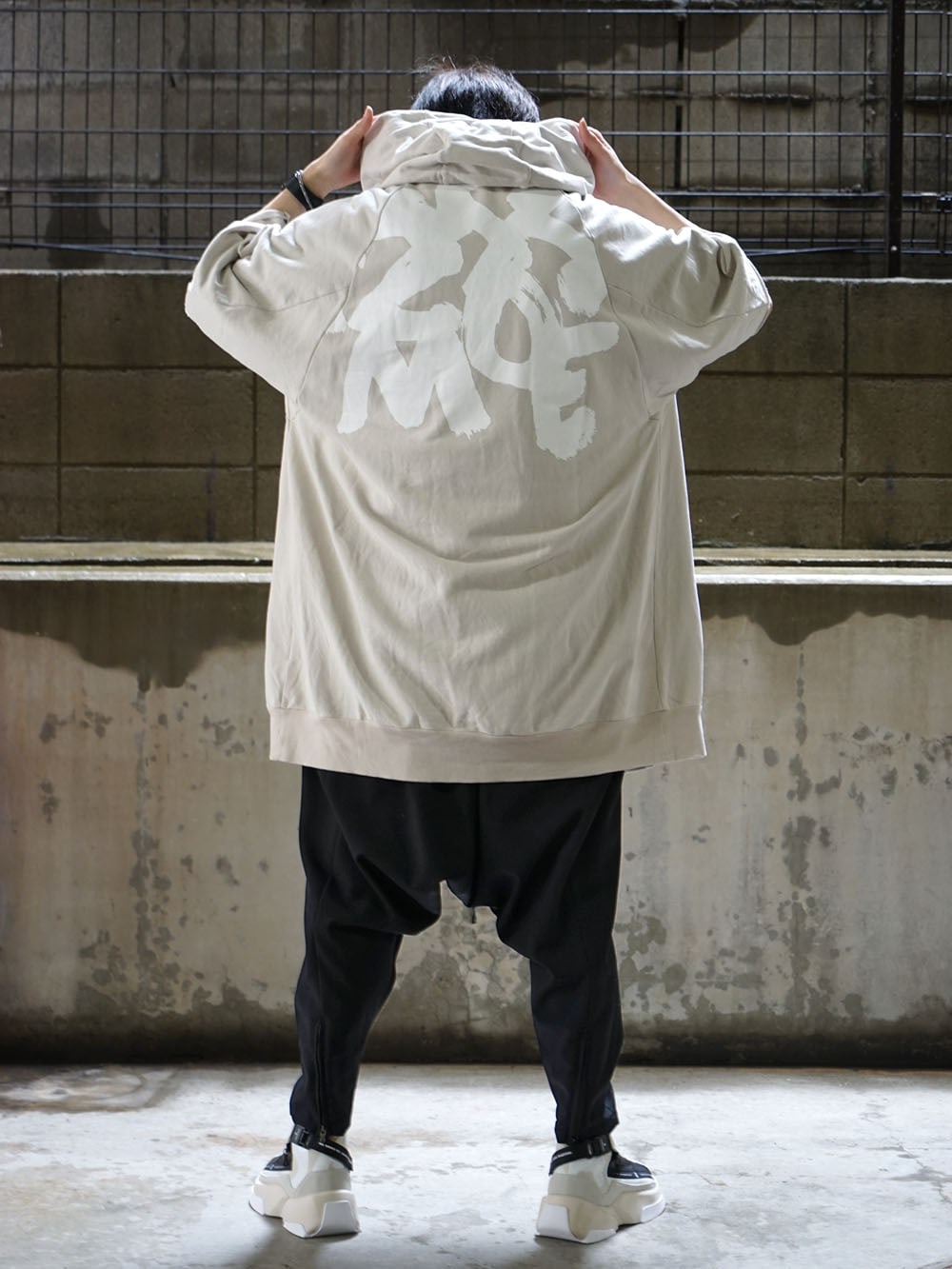 NILøS x The Viridi-anne Greige/Black MIX styling !! - 1-004