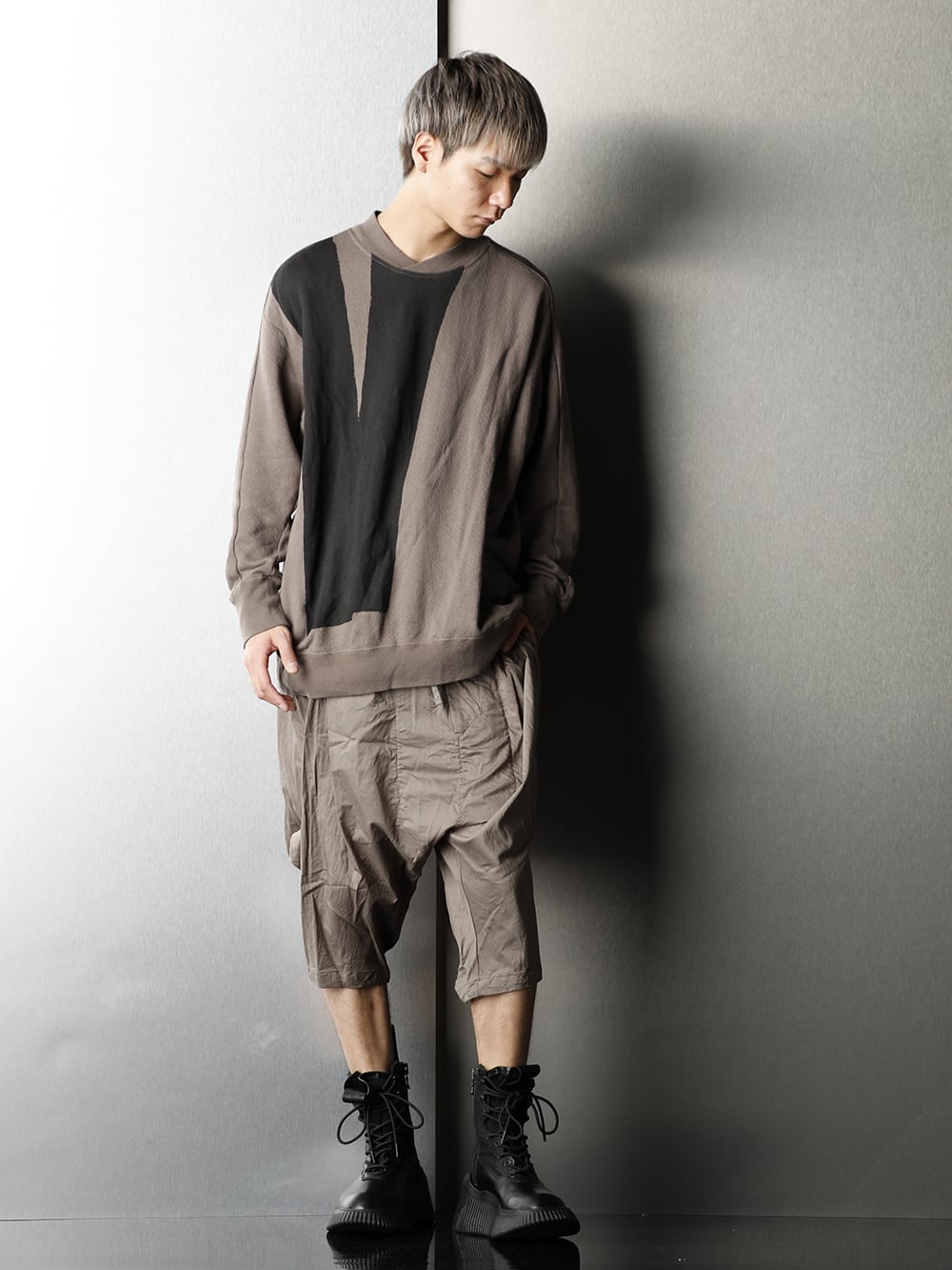 JULIUS 20SS Black x Earth Colouring Style - 3-001